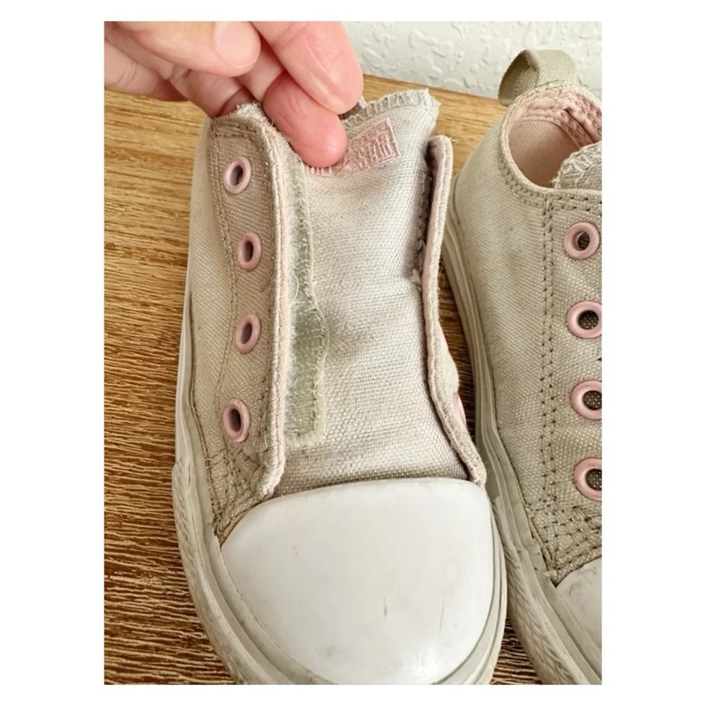 Converse Sneakers